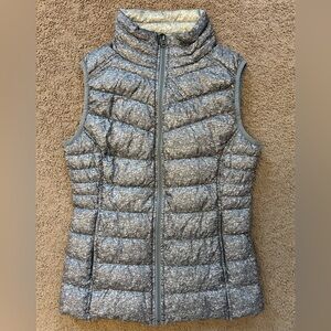 Be Boundless Women’s Grayish Puffer Vest Down Feather Filling size S